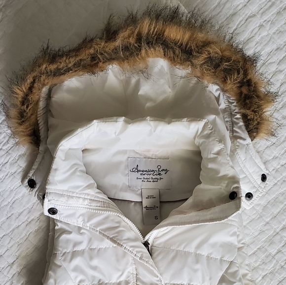 American Rag vest - Picture 3 of 3